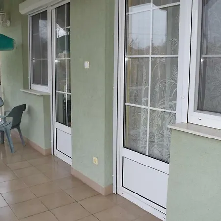 Two-bedroom In Apartmán