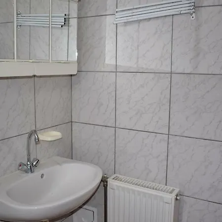 Two-bedroom In Apartmán